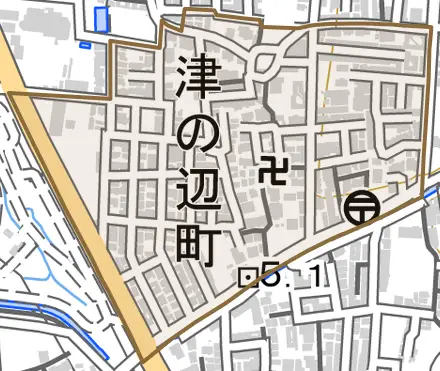 津の辺町とその周辺の地図。町の範囲を重ねている
