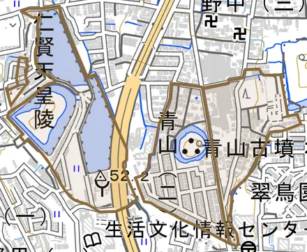 青山とその周辺の地図。町の範囲を重ねている