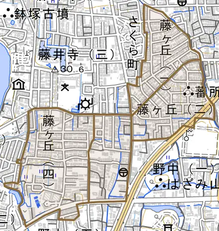 藤ヶ丘とその周辺の地図。町の範囲を重ねている