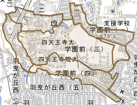 学園前とその周辺の地図。町の範囲を重ねている