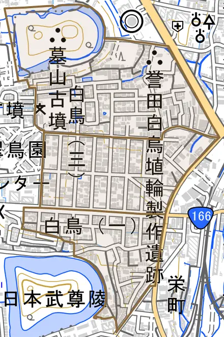 白鳥とその周辺の地図。町の範囲を重ねている