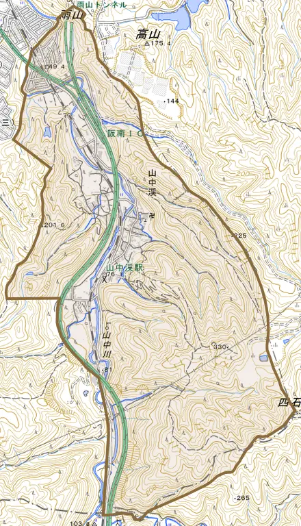 山中渓とその周辺の地図。町の範囲を重ねている