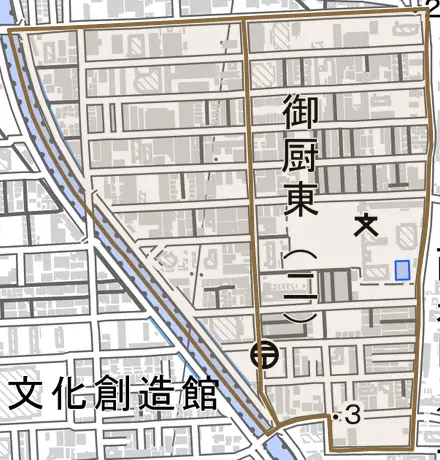 御厨東とその周辺の地図。町の範囲を重ねている