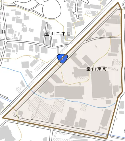 堂山東町とその周辺の地図。町の範囲を重ねている