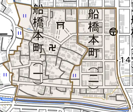 船橋本町とその周辺の地図。町の範囲を重ねている