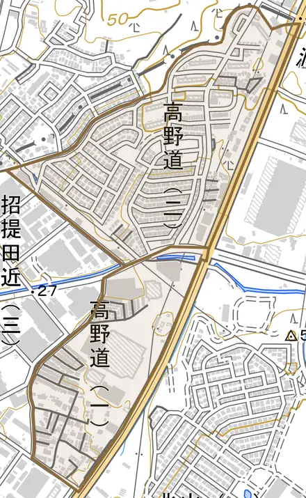 高野道とその周辺の地図。町の範囲を重ねている