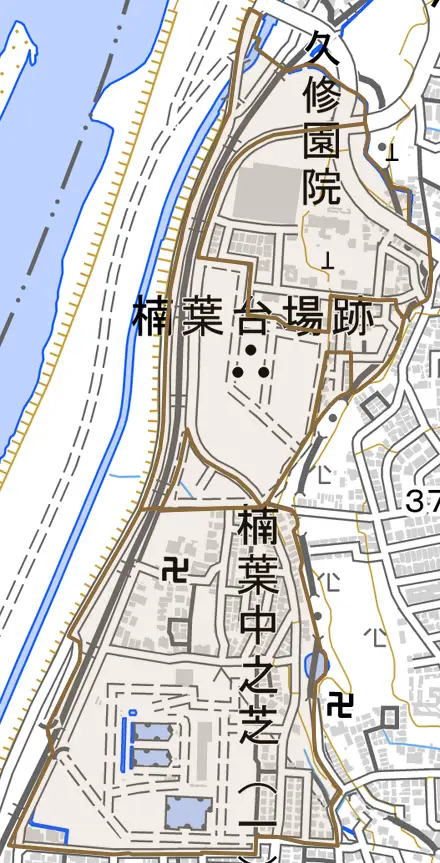 楠葉中之芝とその周辺の地図。町の範囲を重ねている