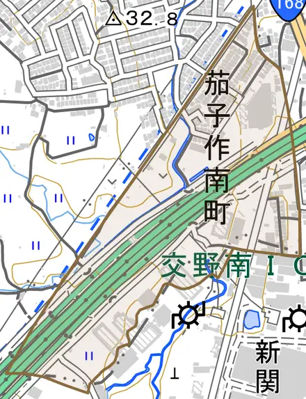茄子作南町とその周辺の地図。町の範囲を重ねている