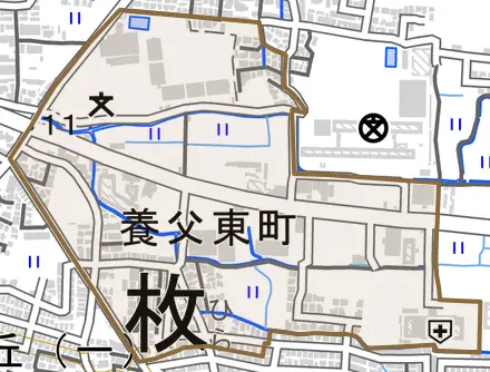 養父東町とその周辺の地図。町の範囲を重ねている