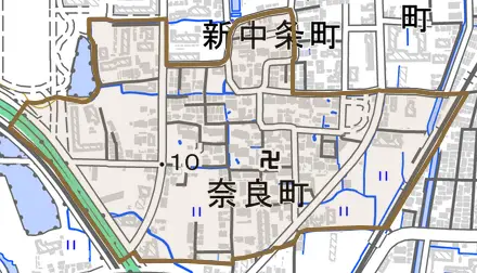奈良町とその周辺の地図。町の範囲を重ねている