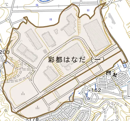 彩都はなだとその周辺の地図。町の範囲を重ねている