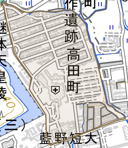 高田町とその周辺の地図。町の範囲を重ねている