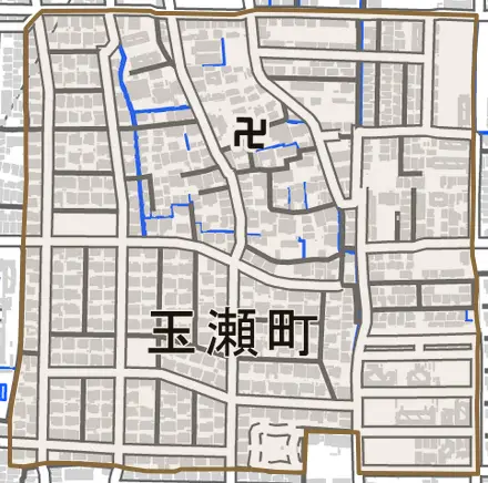玉瀬町とその周辺の地図。町の範囲を重ねている