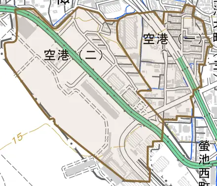 空港とその周辺の地図。町の範囲を重ねている