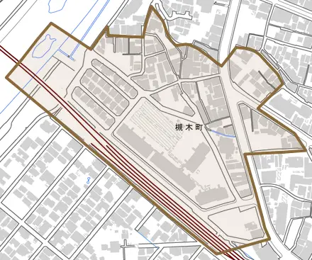 槻木町とその周辺の地図。町の範囲を重ねている