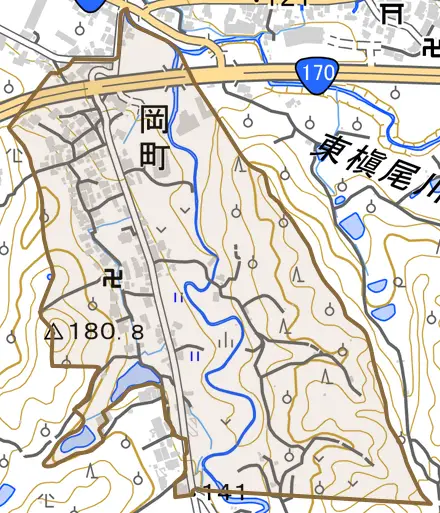 岡町とその周辺の地図。町の範囲を重ねている