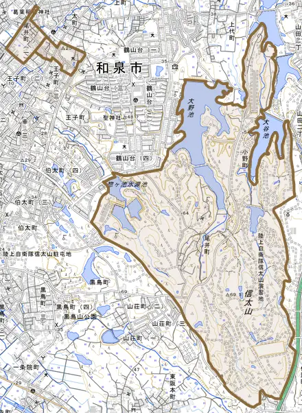 尾井町とその周辺の地図。町の範囲を重ねている