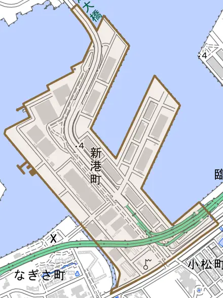 新港町とその周辺の地図。町の範囲を重ねている