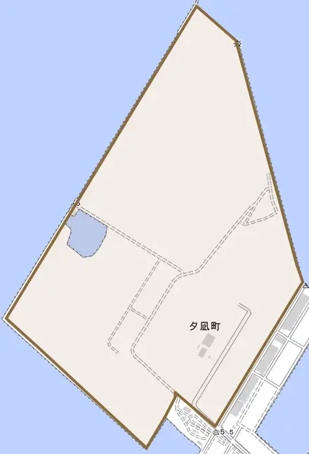 夕凪町とその周辺の地図。町の範囲を重ねている