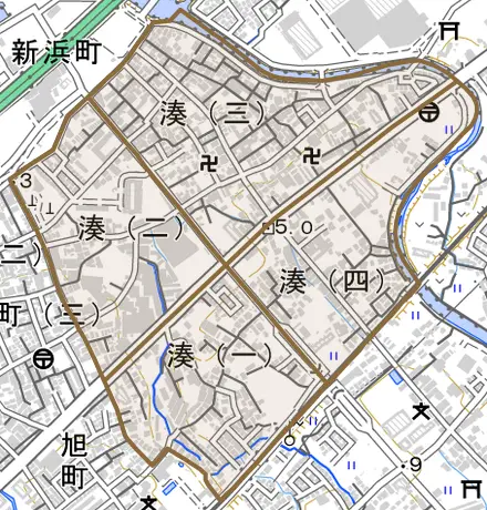 湊とその周辺の地図。町の範囲を重ねている