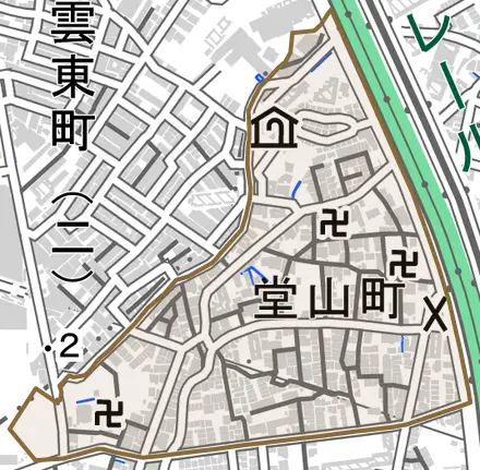 堂山町とその周辺の地図。町の範囲を重ねている