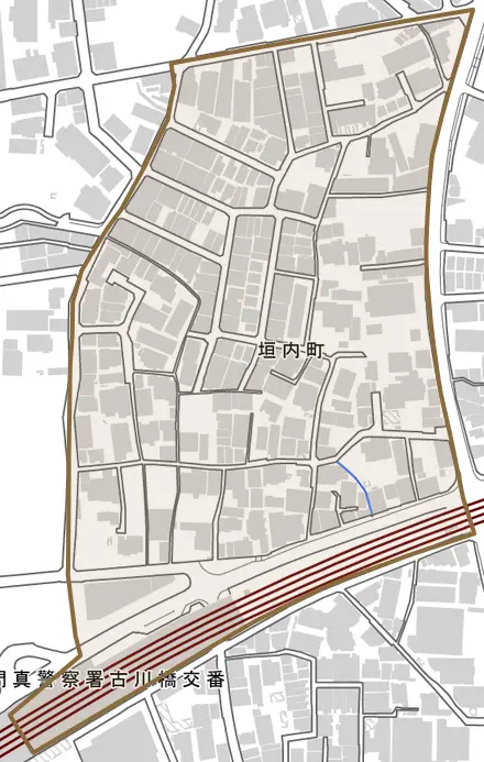 垣内町とその周辺の地図。町の範囲を重ねている