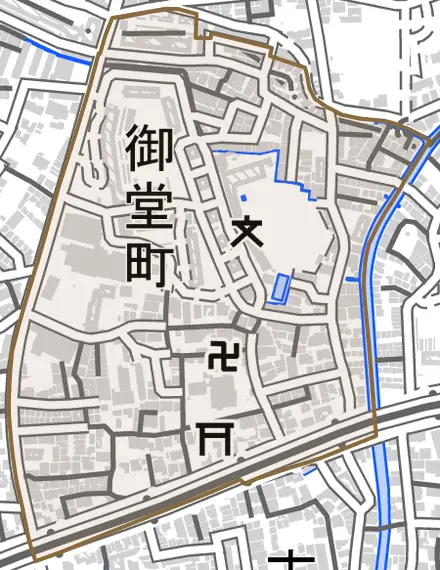 御堂町とその周辺の地図。町の範囲を重ねている