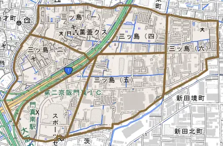 三ツ島とその周辺の地図。町の範囲を重ねている