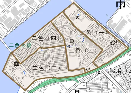 二色とその周辺の地図。町の範囲を重ねている