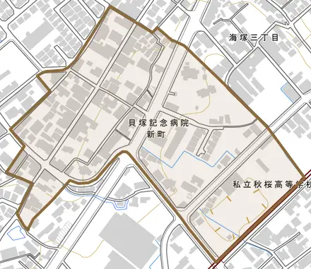 新町とその周辺の地図。町の範囲を重ねている