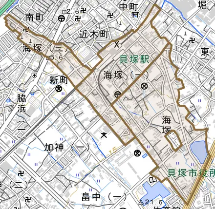 海塚とその周辺の地図。町の範囲を重ねている