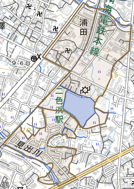 浦田とその周辺の地図。町の範囲を重ねている