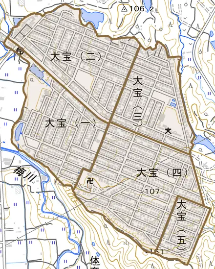大宝とその周辺の地図。町の範囲を重ねている