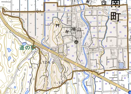 大字神山とその周辺の地図。町の範囲を重ねている