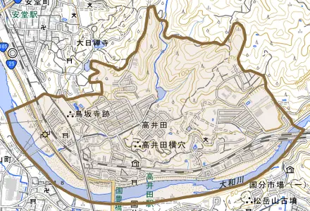大字高井田とその周辺の地図。町の範囲を重ねている