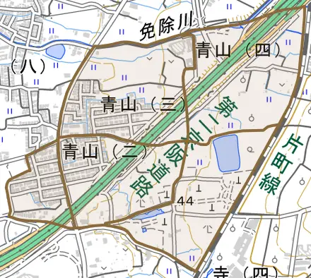 青山とその周辺の地図。町の範囲を重ねている