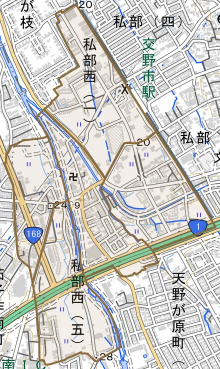 私部西とその周辺の地図。町の範囲を重ねている