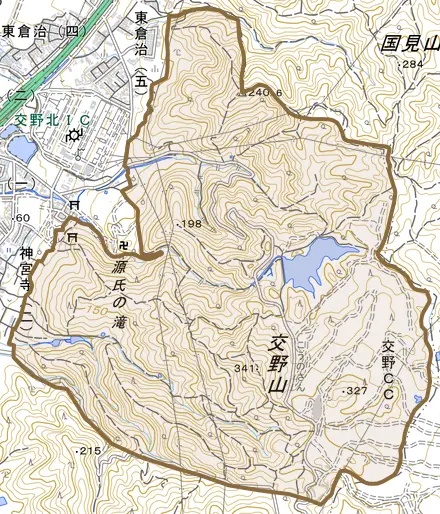 大字倉治とその周辺の地図。町の範囲を重ねている
