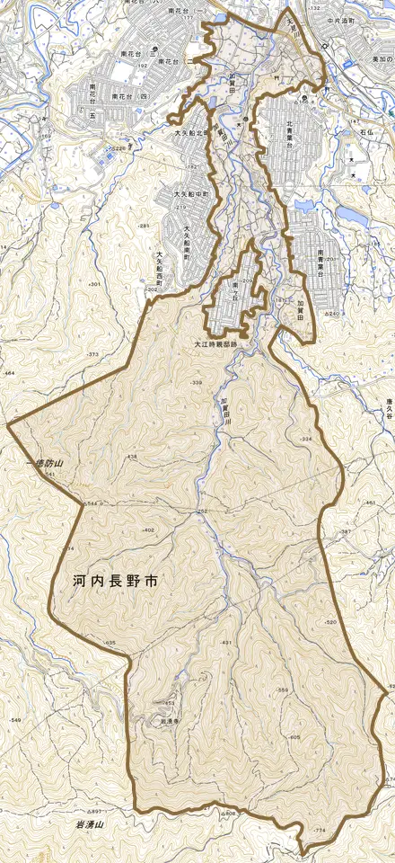 加賀田とその周辺の地図。町の範囲を重ねている