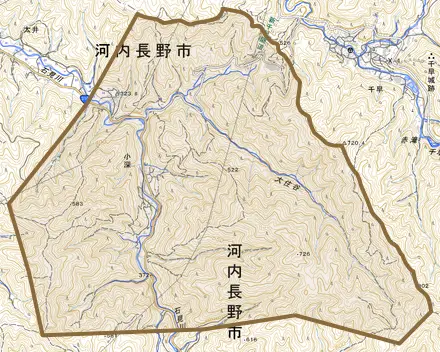 小深とその周辺の地図。町の範囲を重ねている