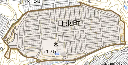 日東町とその周辺の地図。町の範囲を重ねている