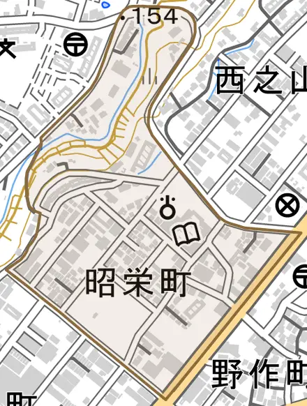 昭栄町とその周辺の地図。町の範囲を重ねている