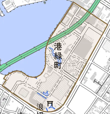 港緑町とその周辺の地図。町の範囲を重ねている