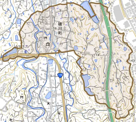 積川町とその周辺の地図。町の範囲を重ねている