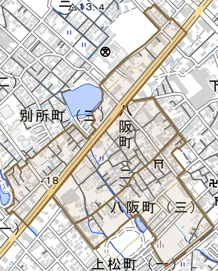 八阪町とその周辺の地図。町の範囲を重ねている