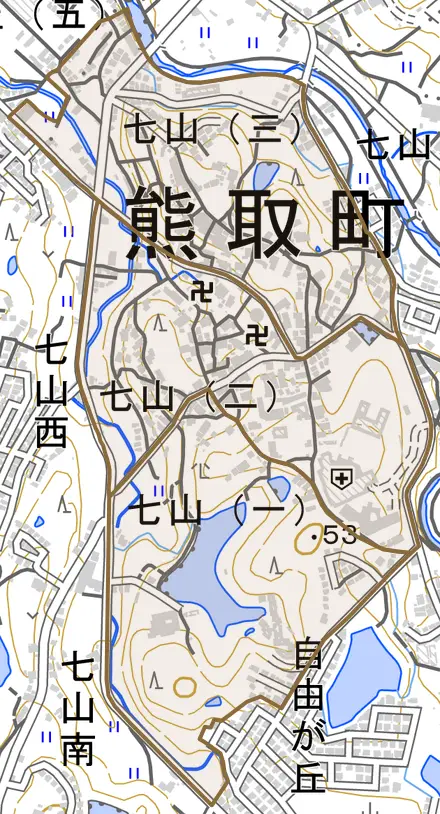 七山とその周辺の地図。町の範囲を重ねている