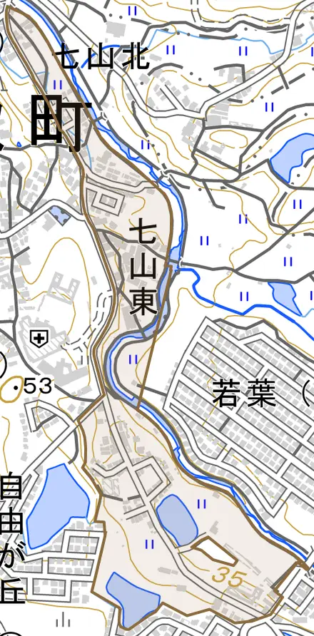 七山東とその周辺の地図。町の範囲を重ねている