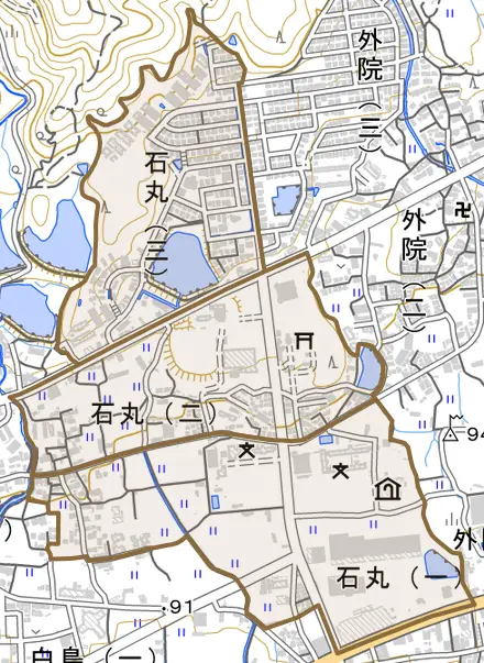 石丸とその周辺の地図。町の範囲を重ねている
