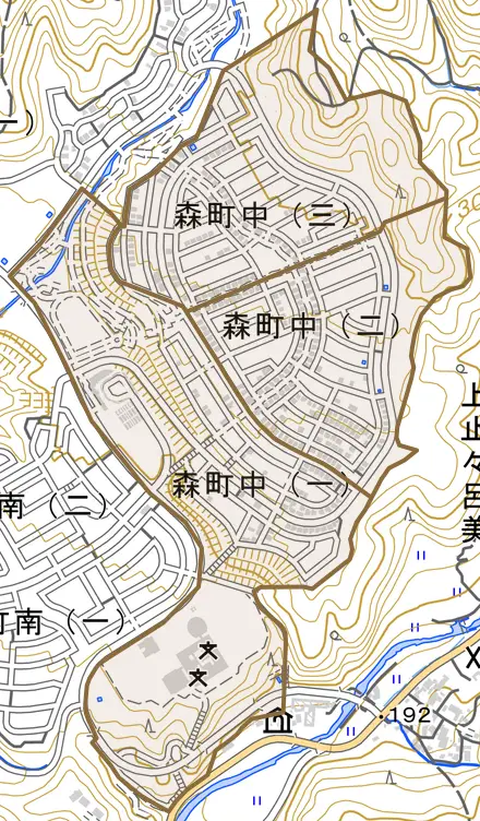 森町中とその周辺の地図。町の範囲を重ねている