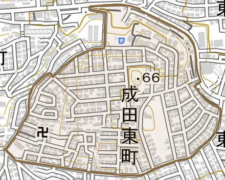 成田東町とその周辺の地図。町の範囲を重ねている